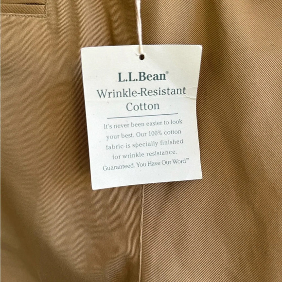 New With Tags!🌟 Men’s L.L. Bean Khaki Shorts - Size 36 - Picture 7 of 8